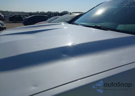 2017 Chevrolet Silverado 1500 2Lt z USA, uszkodzony, nr VIN 3GCUKREC5HG384125